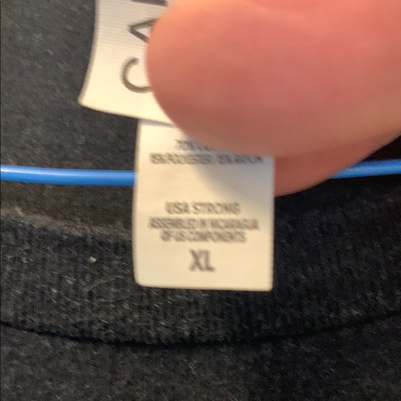 Black Graphic Tee with Raccoon Design Live Fast Eat Trash Size XL - Picture 4 of 5